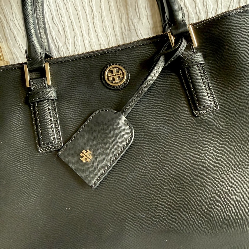Authentic Tory Burch Black Leather Tote with Gold Logo - Picture 10 of 11